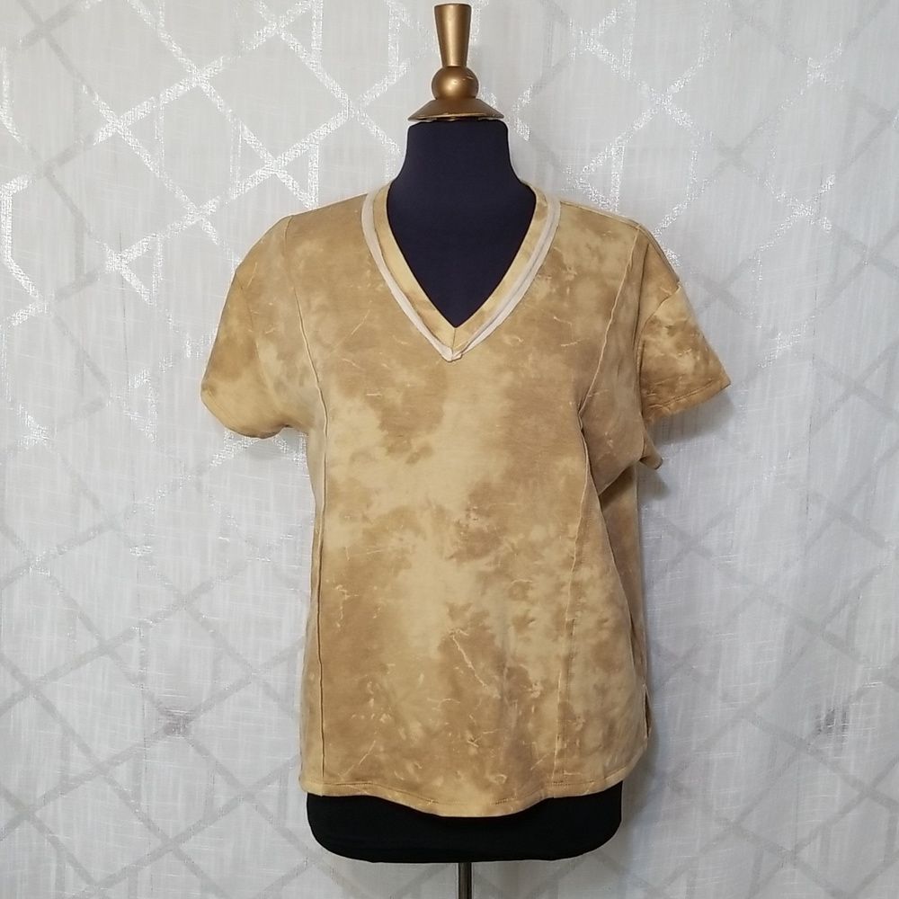 BKE Top Vneck Tie Dye Marbled Womens Size Medium Retro Casual